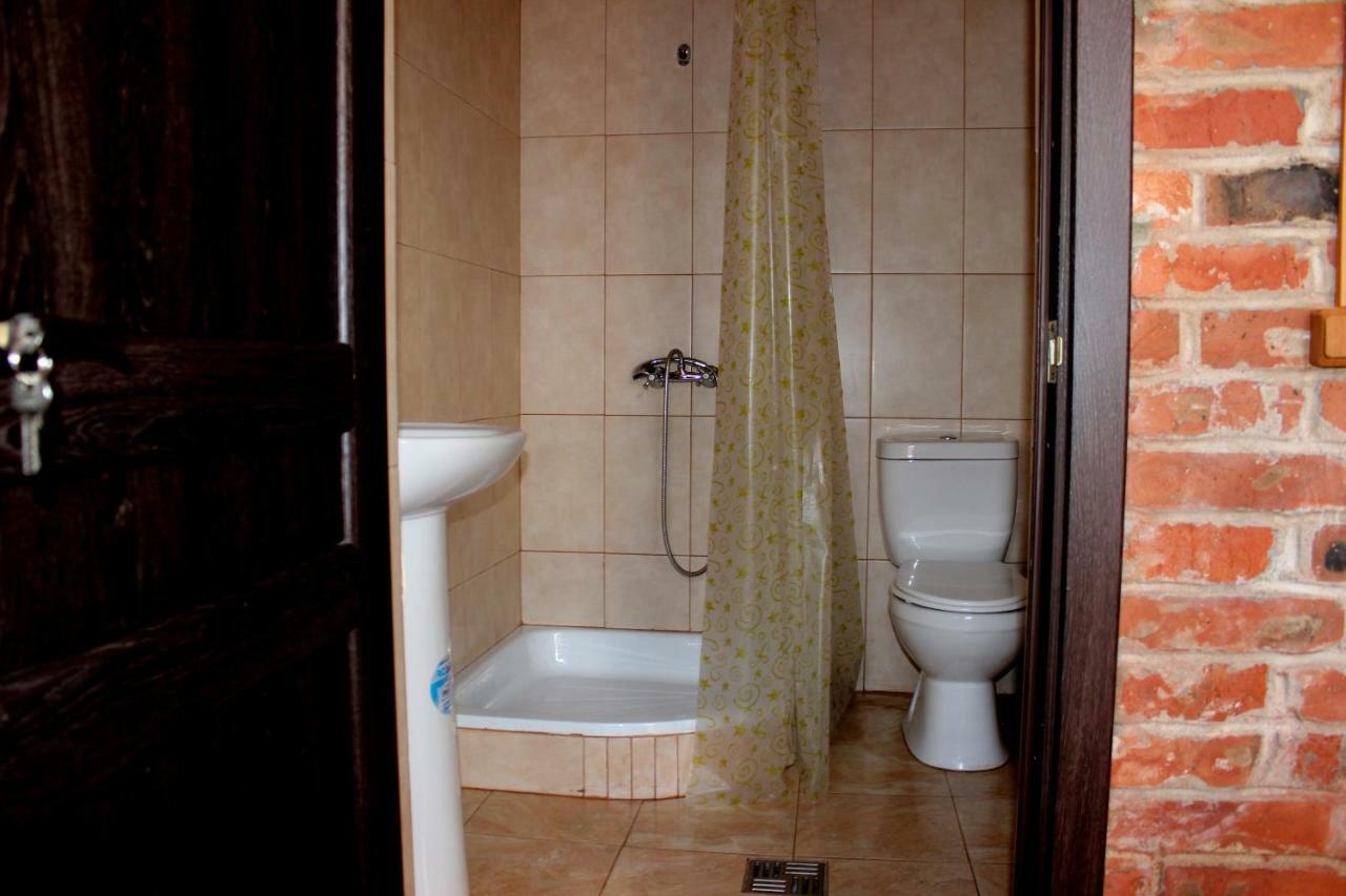 Gud House Hotell Gudauta Eksteriør bilde